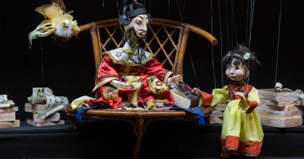 PRIVIGHETOAREA Teatrul Luceafarul - Sala Mică