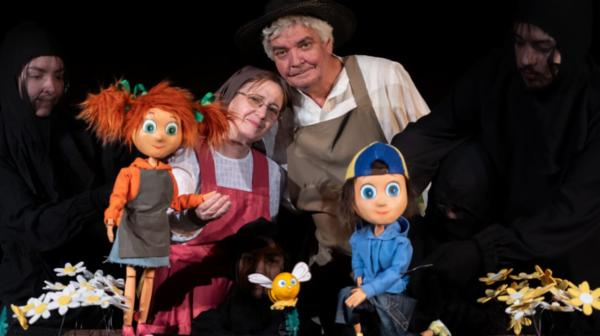 RIDICHEA URIAȘĂ Teatrul Luceafarul - Sala Mică