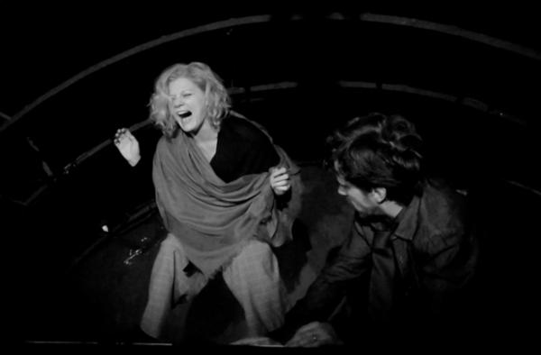 AICI NU SE SIMTE UnderGreen