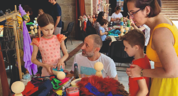 HAI SĂ FACEM O JUCĂRIE! Teatrul Luceafarul - Sala Mică