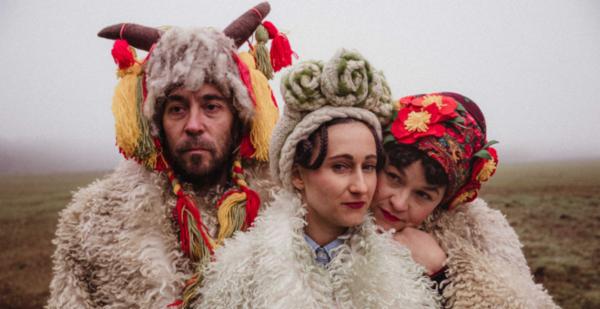 THE LAND WE SHARED | PĂMÂNTUL PE CARE L-AM ÎMPĂRȚIT | FITPTI Facultatea de Teatru - Sala Studio - Teatrul Luceafarul